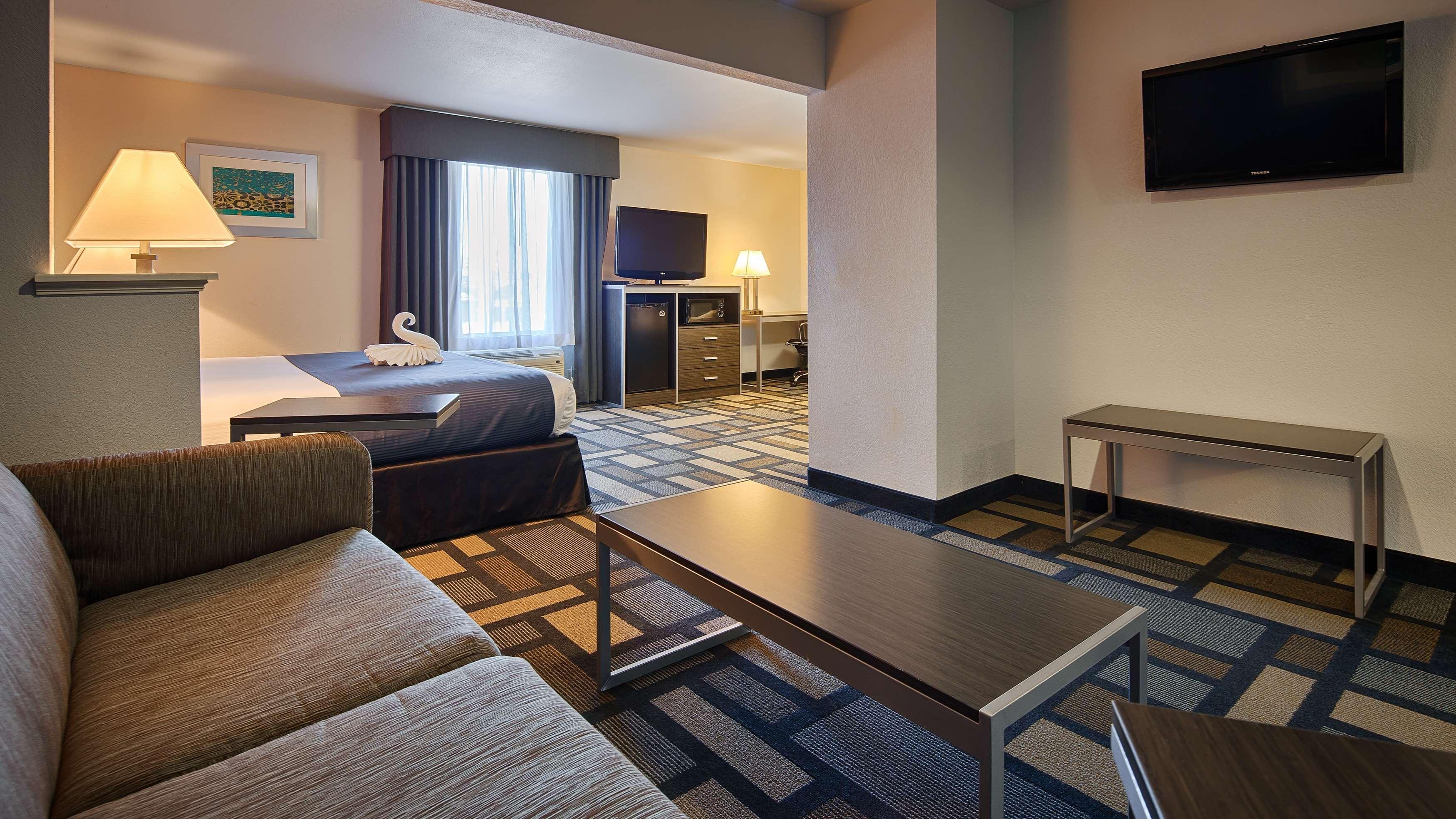Hotel Western Galleria &