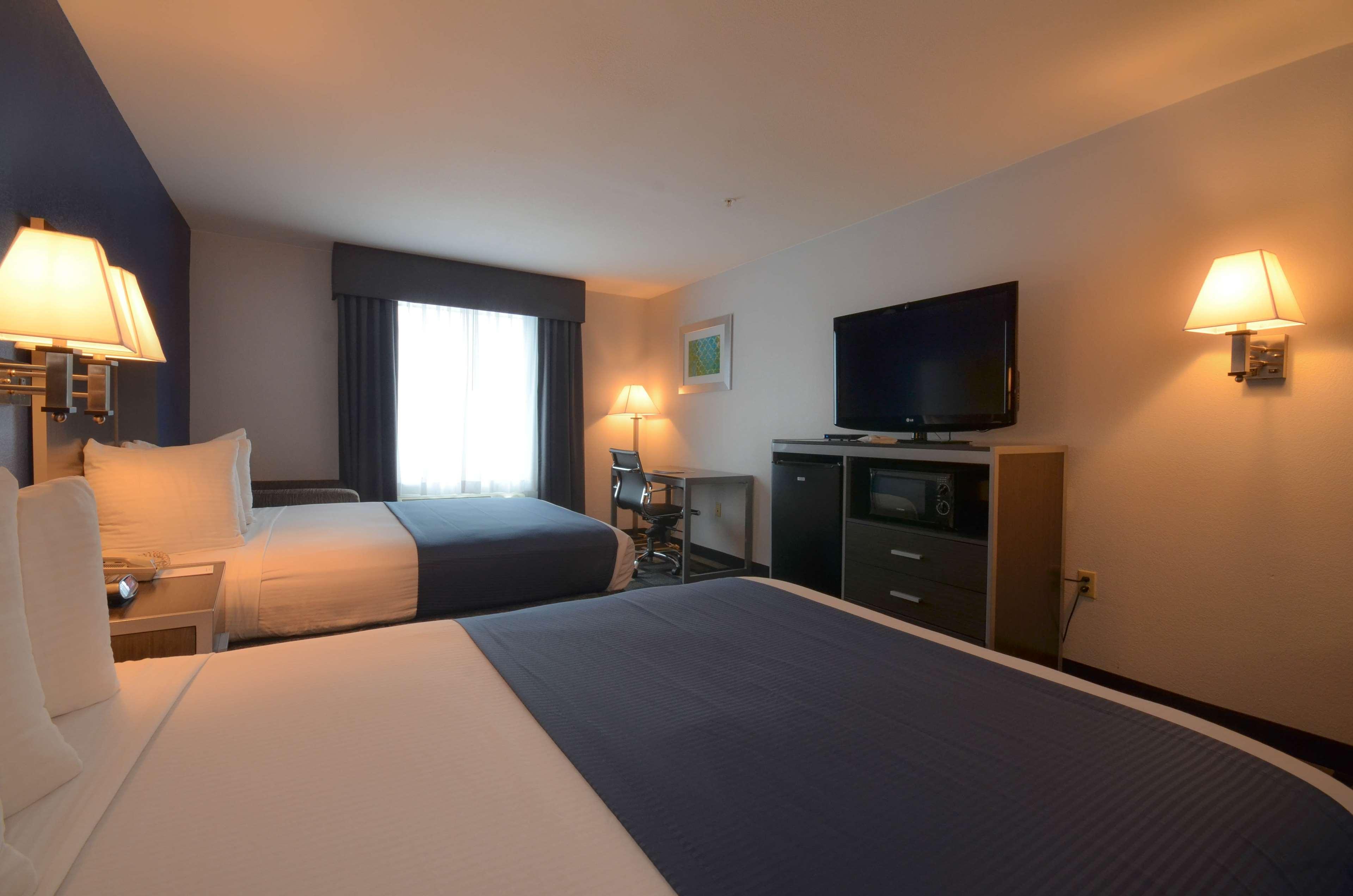 Hotel Western Galleria & 3*