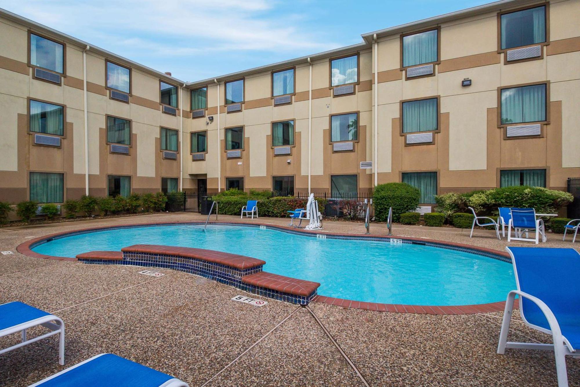 Western Galleria & Hotel Houston